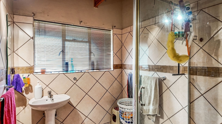 3 Bedroom Property for Sale in Olifantsnek North West